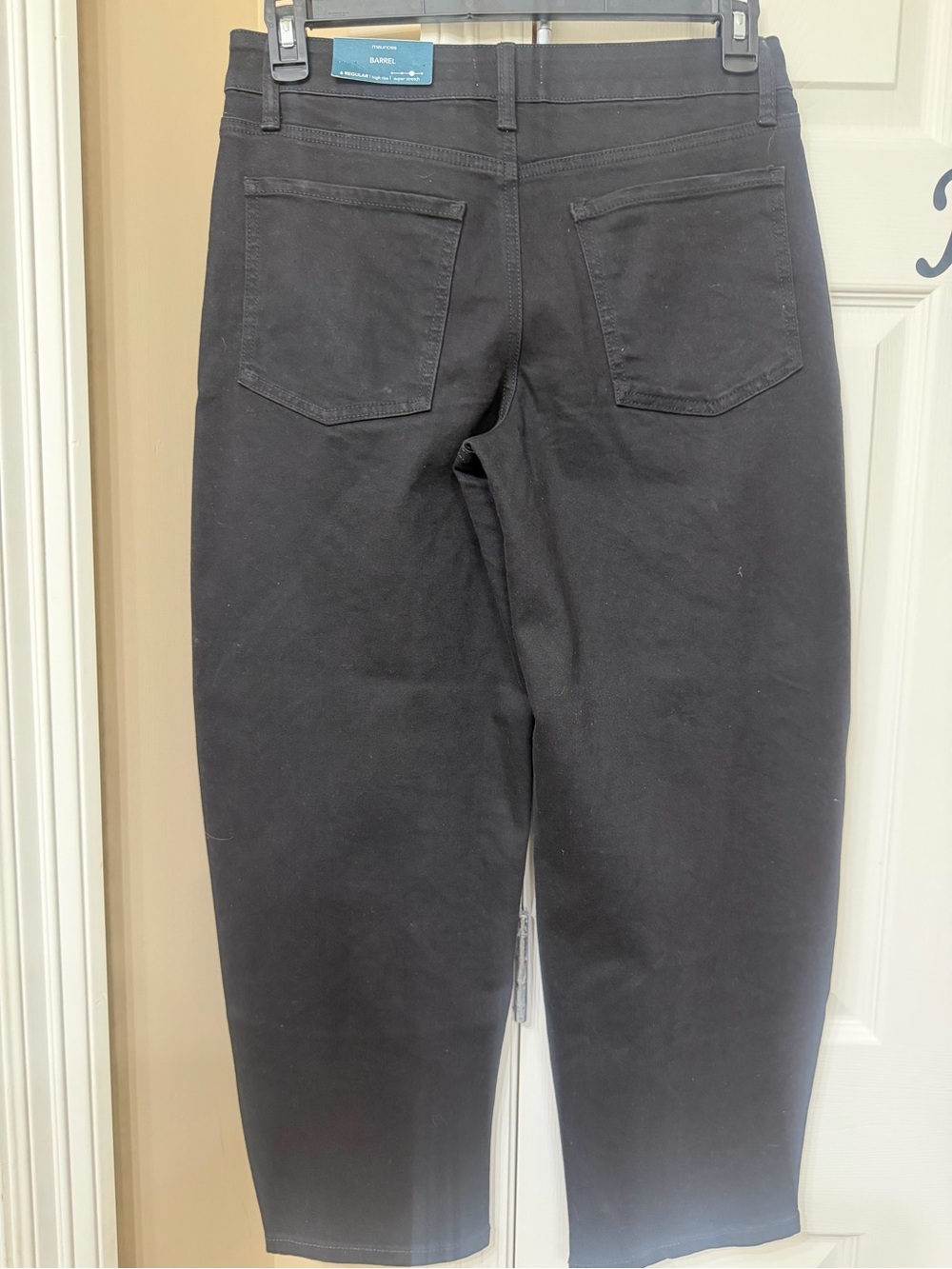 Maurices Black High-Rise Barrel Super Stretch Jeans